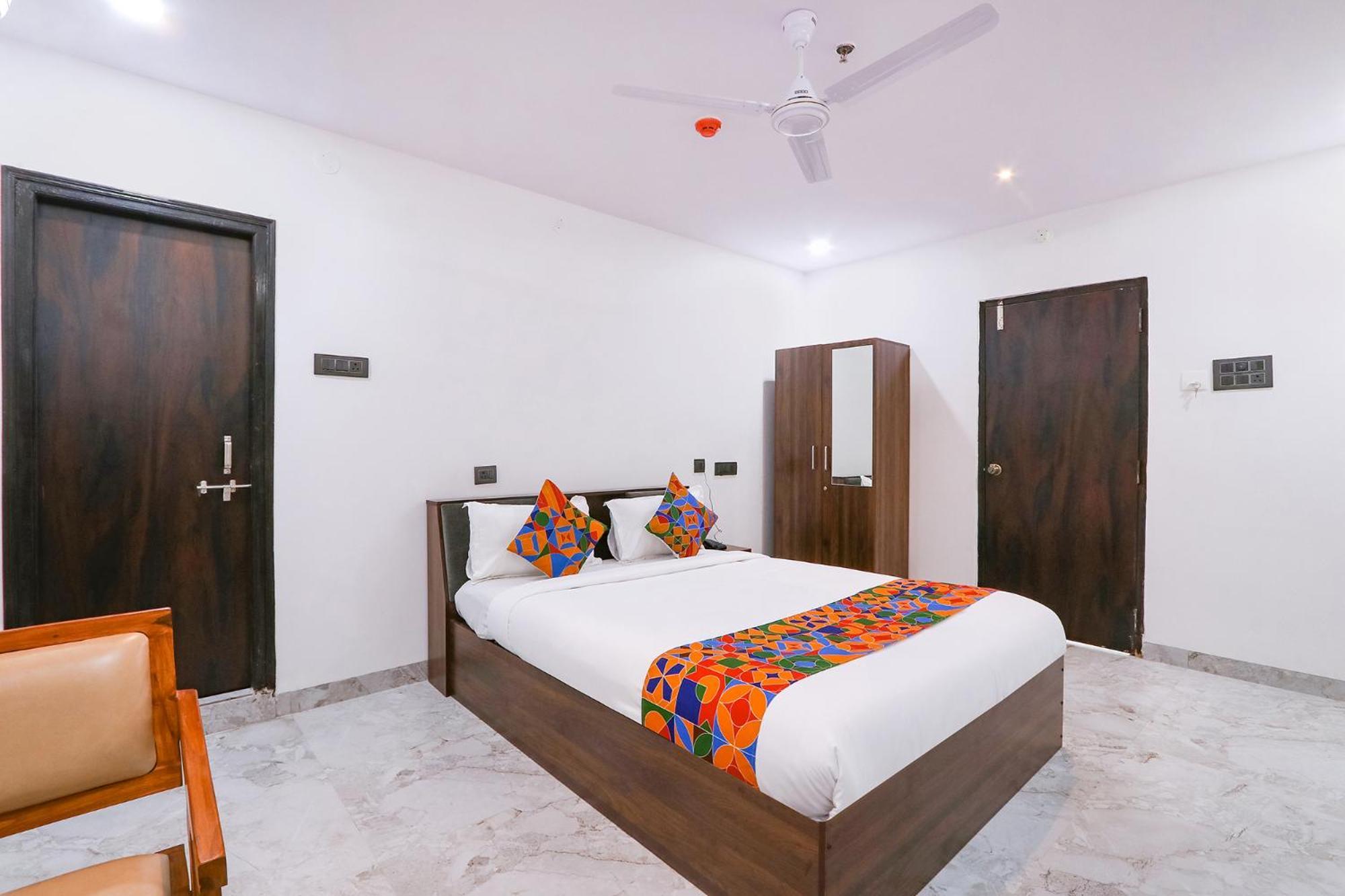 Fabhotel Relax Inn Hyderabad Esterno foto