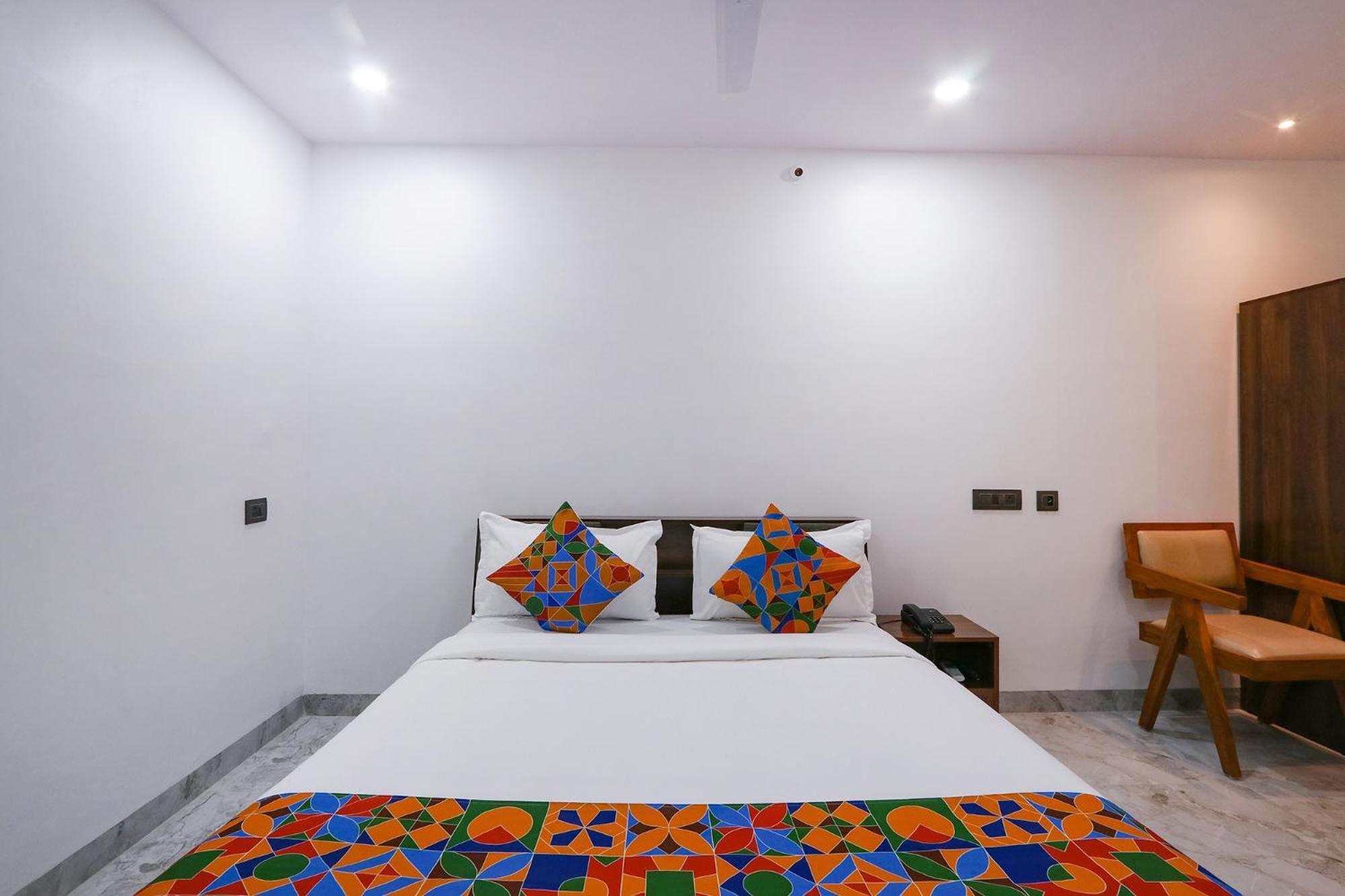 Fabhotel Relax Inn Hyderabad Esterno foto
