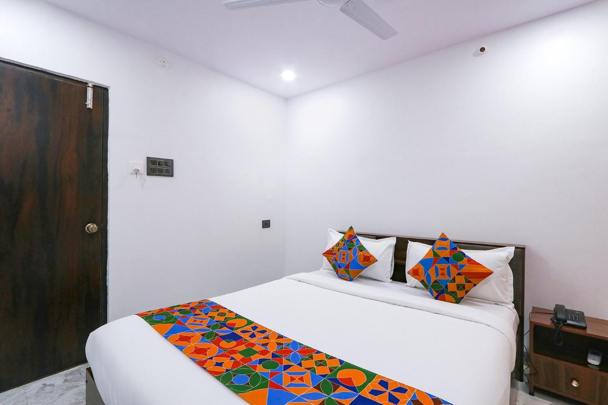 Fabhotel Relax Inn Hyderabad Esterno foto