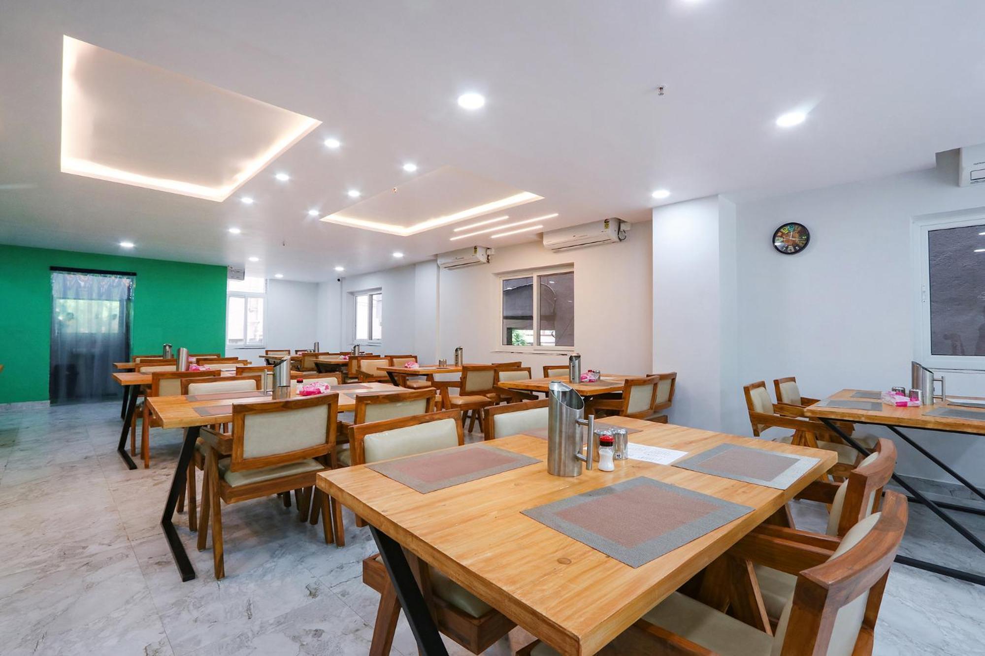 Fabhotel Relax Inn Hyderabad Esterno foto